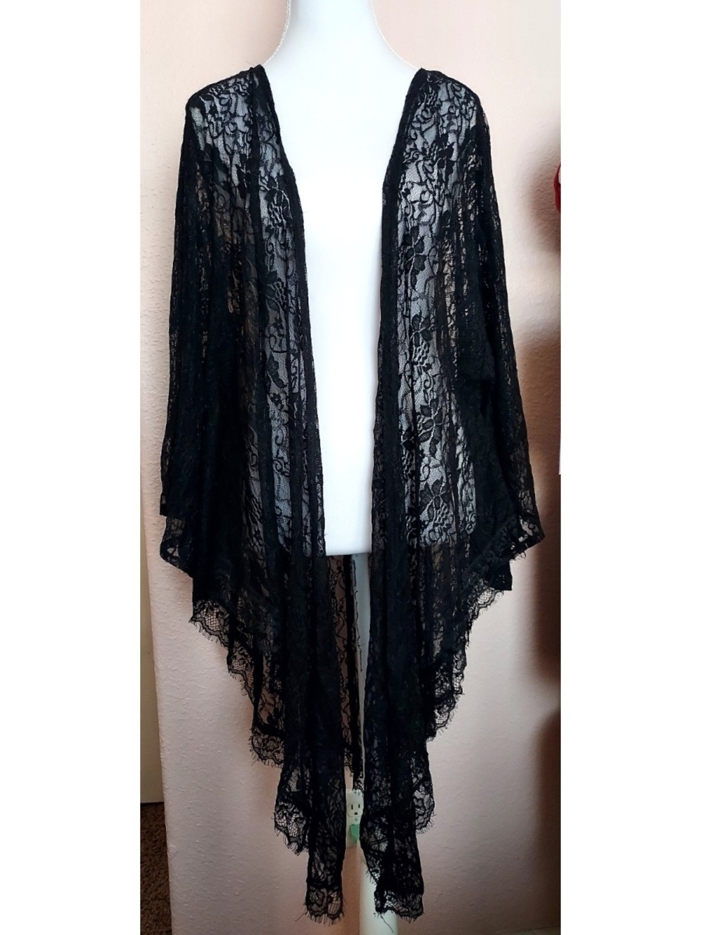 Betsey Johnson Black Lace Kimono